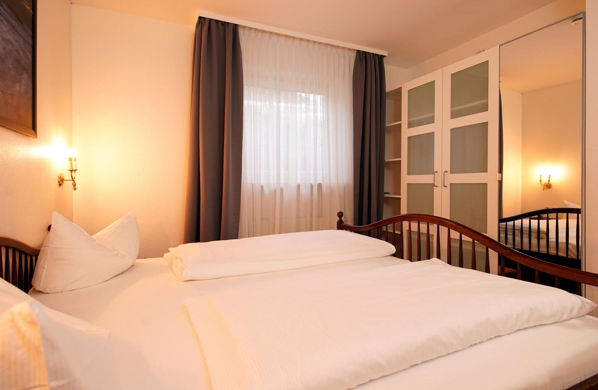 Holsteiner Hof 4*