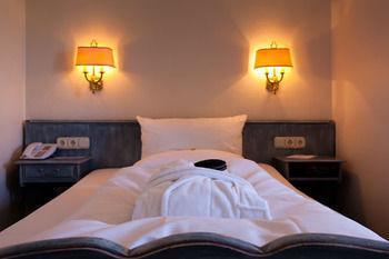 Holsteiner Hof 4*