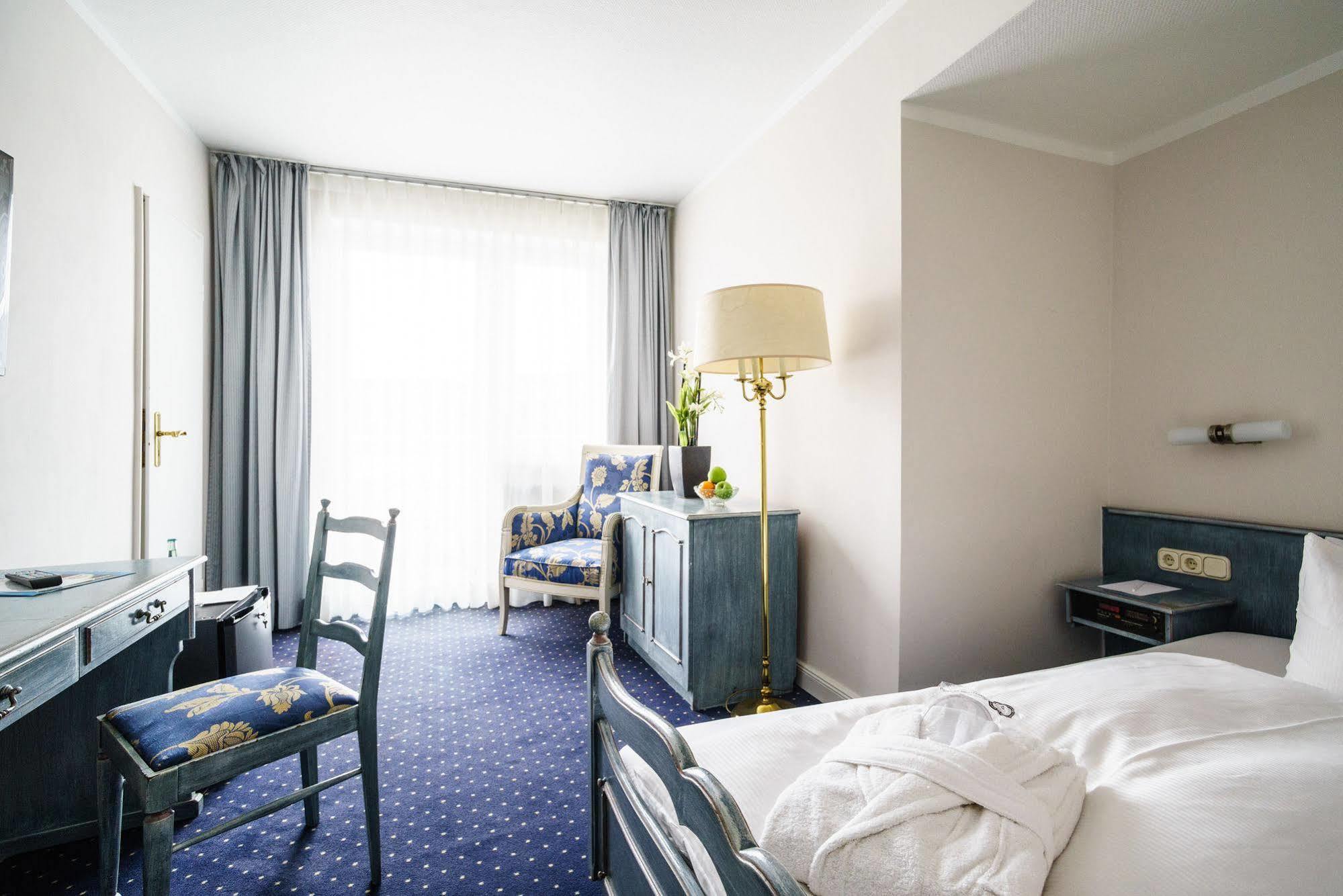 Holsteiner Hof 4*